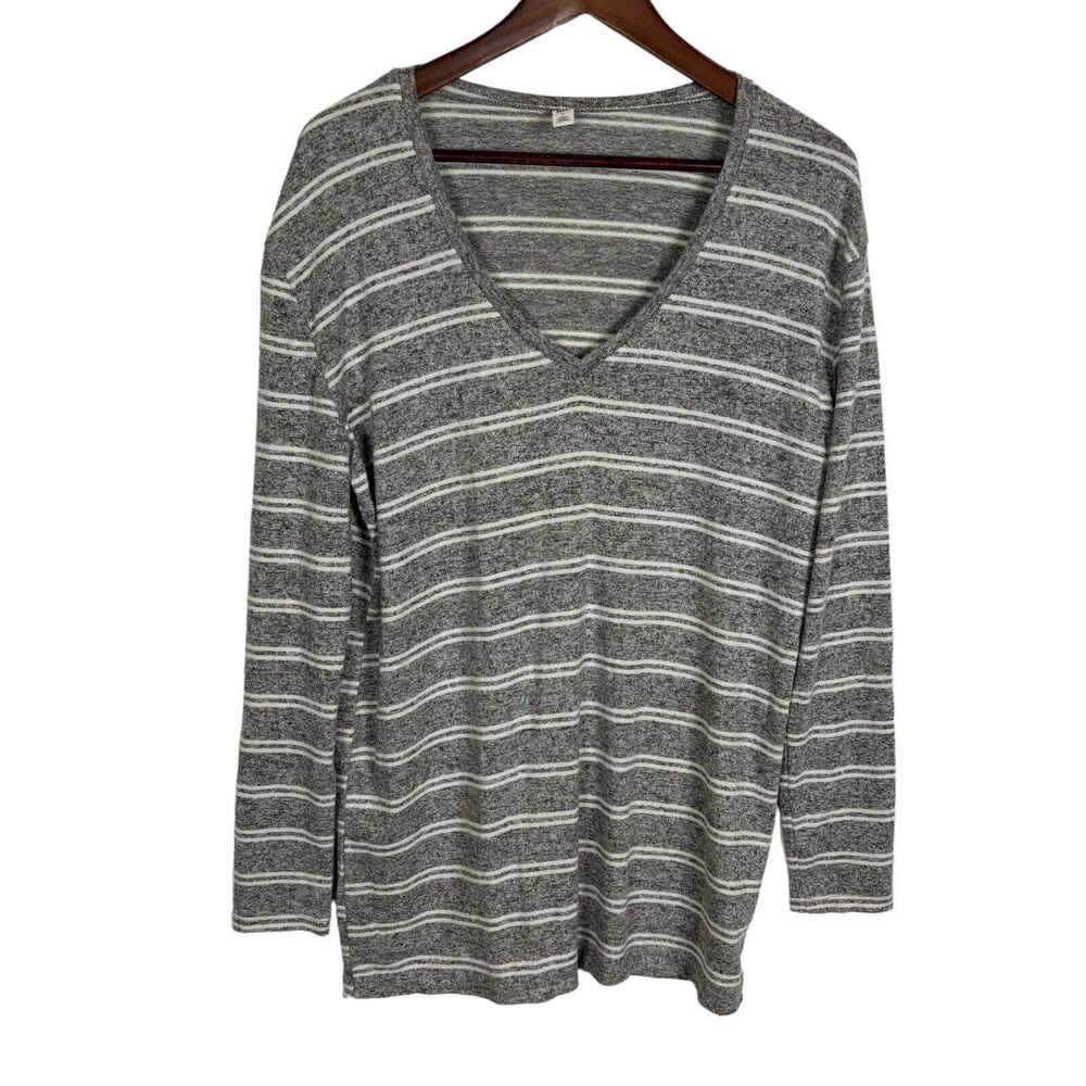 BP Gray White Striped Soft Knit V-Neck Long Sleeve Tee Shirt Top Women's Small